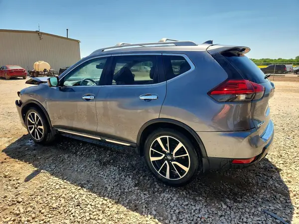 5N1AT2MT0HC751245 2017 NISSAN ROGUE - Image 2