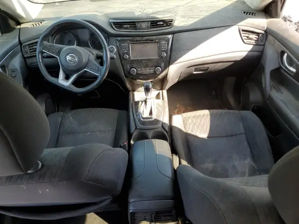 5N1AT2MT0HC770734 2017 NISSAN ROGUE - Image 8