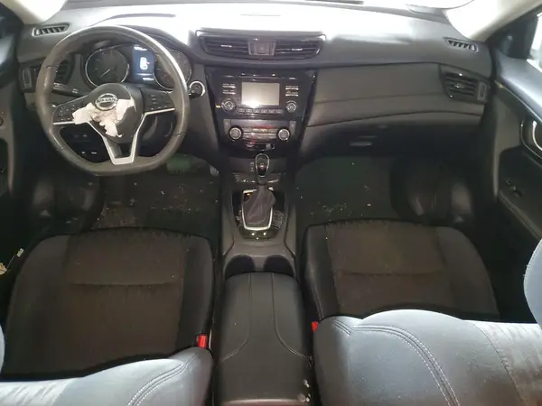 5N1AT2MT0HC771950 2017 NISSAN ROGUE - Image 8