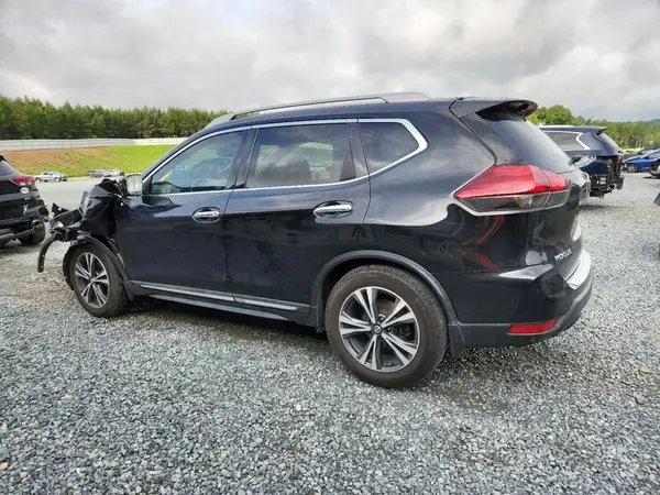 5N1AT2MT0HC775738 2017 NISSAN ROGUE - Image 2