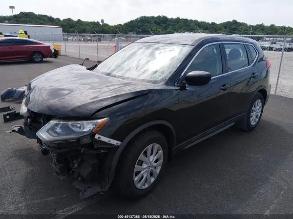 5N1AT2MT0HC781085 2017 NISSAN ROGUE - Image 2