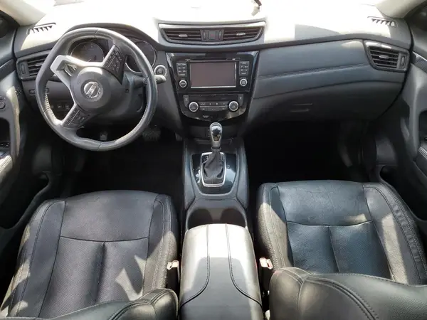 5N1AT2MT0HC782365 2017 NISSAN ROGUE - Image 8