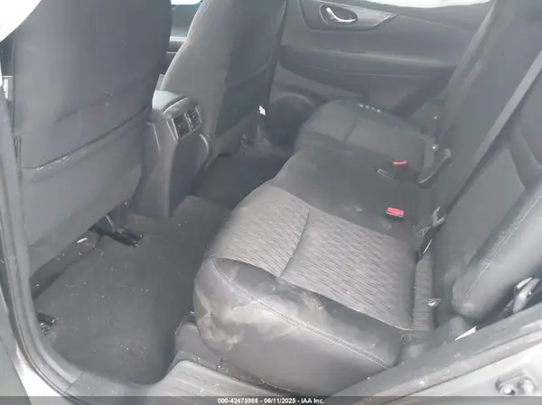 5N1AT2MT0HC795441 2017 NISSAN ROGUE - Image 8