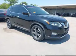 5N1AT2MT0HC796945 2017 NISSAN ROGUE