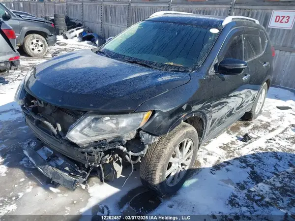 5N1AT2MT0HC800797 2017 NISSAN ROGUE - Image 2