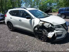 5N1AT2MT0HC803781 2017 NISSAN ROGUE