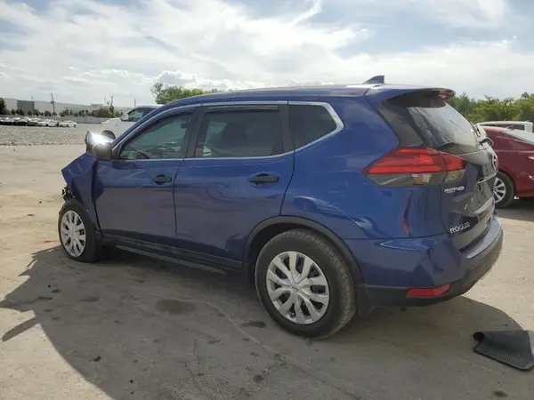 5N1AT2MT0HC807085 2017 NISSAN ROGUE - Image 2