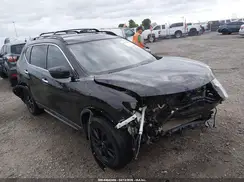 5N1AT2MT0HC809581 2017 NISSAN ROGUE