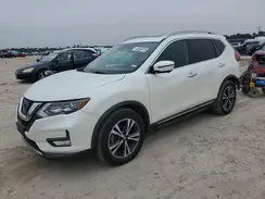5N1AT2MT0HC810357 2017 NISSAN ROGUE