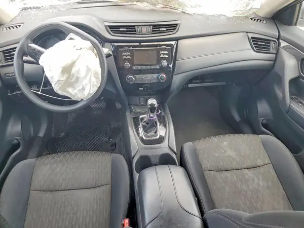 5N1AT2MT0HC810732 2017 NISSAN ROGUE - Image 8