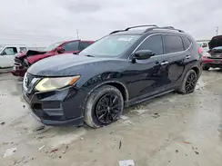 5N1AT2MT0HC811699 2017 NISSAN ROGUE
