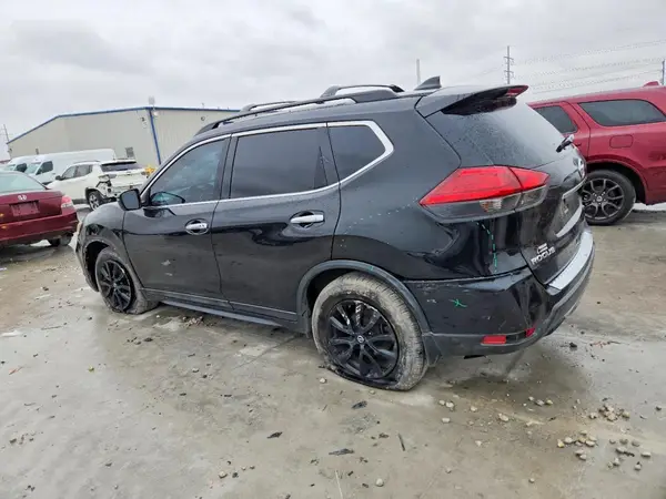 5N1AT2MT0HC811699 2017 NISSAN ROGUE - Image 2