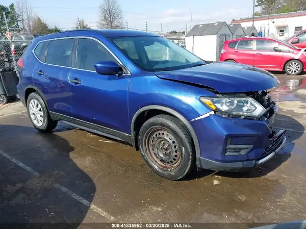 5N1AT2MT0HC843410 2017 NISSAN ROGUE - Image 1