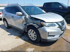 5N1AT2MT0HC845254 2017 NISSAN ROGUE