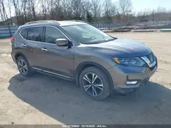 5N1AT2MT0HC856092 2017 NISSAN ROGUE