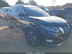 5N1AT2MT0HC856366 2017 NISSAN ROGUE