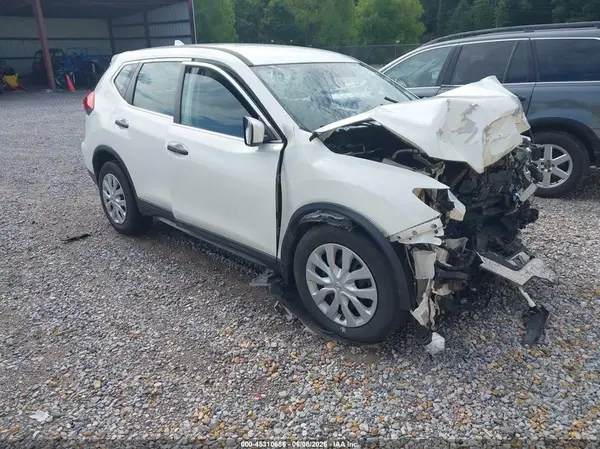 5N1AT2MT0HC860773 2017 NISSAN ROGUE - Image 1