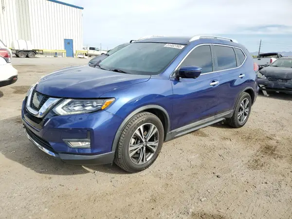 5N1AT2MT0HC863446 2017 NISSAN ROGUE - Image 1