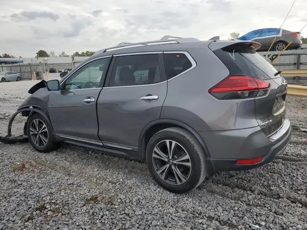 5N1AT2MT0HC872437 2017 NISSAN ROGUE - Image 2