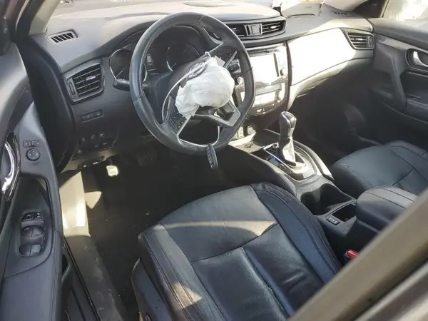 5N1AT2MT0HC872437 2017 NISSAN ROGUE - Image 8