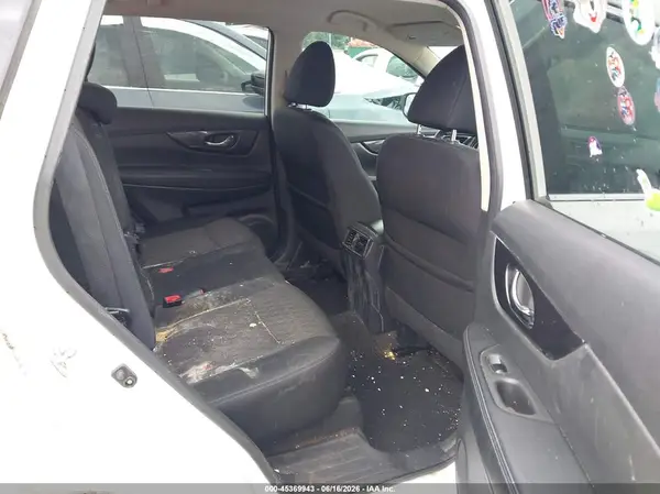 5N1AT2MT0HC872910 2017 NISSAN ROGUE - Image 8