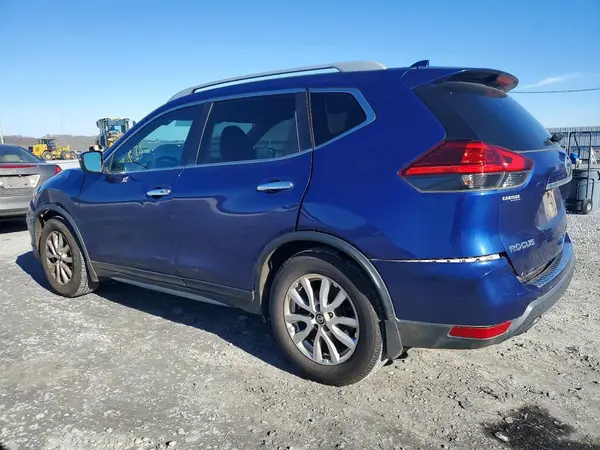 5N1AT2MT0HC877413 2017 NISSAN ROGUE - Image 2