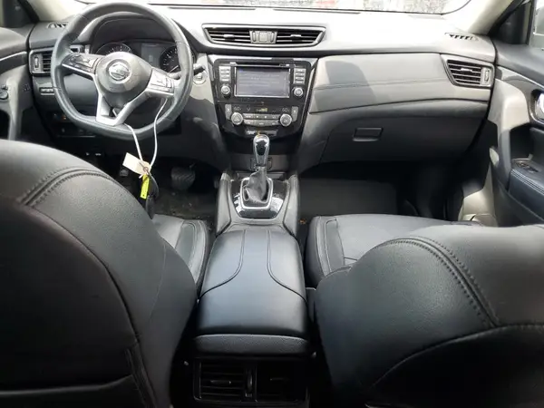 5N1AT2MT0HC878612 2017 NISSAN ROGUE - Image 8