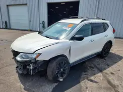 5N1AT2MT0HC882921 2017 NISSAN ROGUE