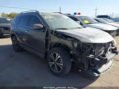 5N1AT2MT0HC884877 2017 NISSAN ROGUE