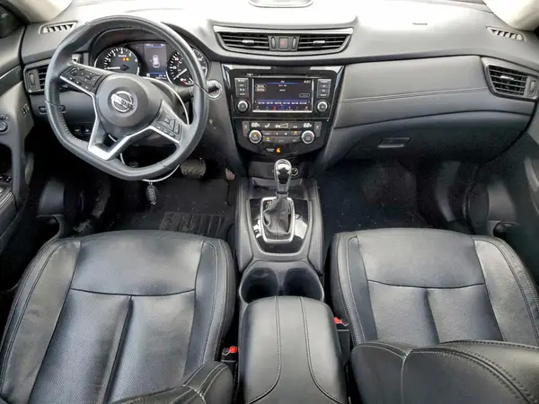 5N1AT2MT0JC711883 2018 NISSAN ROGUE - Image 8