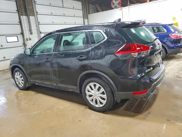 5N1AT2MT0JC712094 2018 NISSAN ROGUE - Image 2