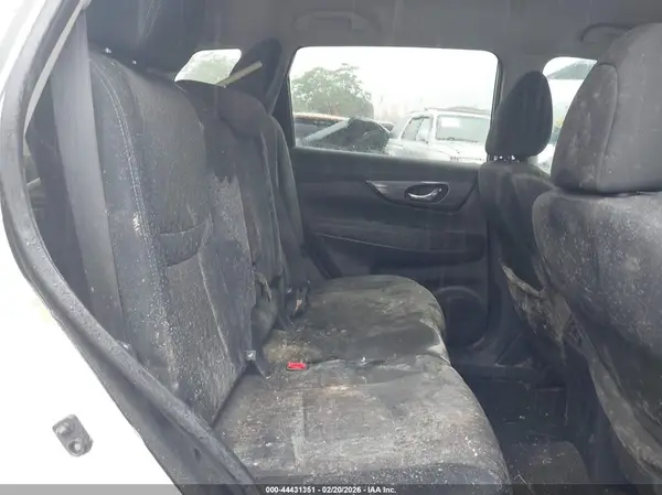 5N1AT2MT0JC713553 2018 NISSAN ROGUE - Image 8
