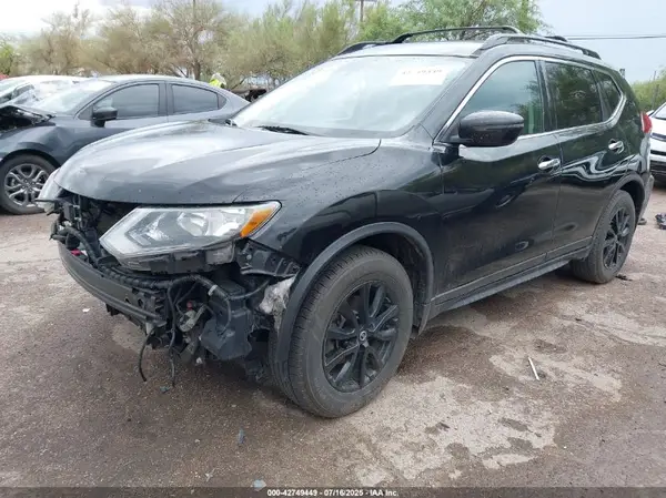 5N1AT2MT0JC721846 2018 NISSAN ROGUE - Image 2