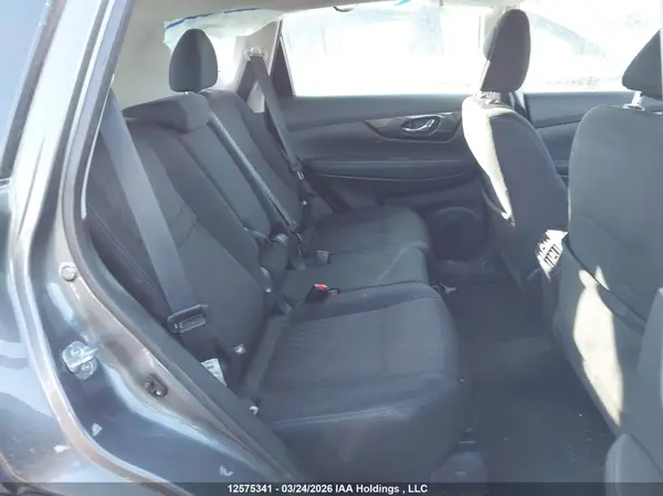 5N1AT2MT0JC727677 2018 NISSAN ROGUE - Image 8