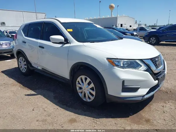5N1AT2MT0JC731177 2018 NISSAN ROGUE - Image 1