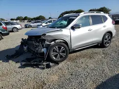 5N1AT2MT0JC738517 2018 NISSAN ROGUE