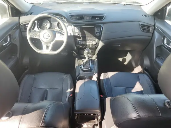 5N1AT2MT0JC738517 2018 NISSAN ROGUE - Image 8