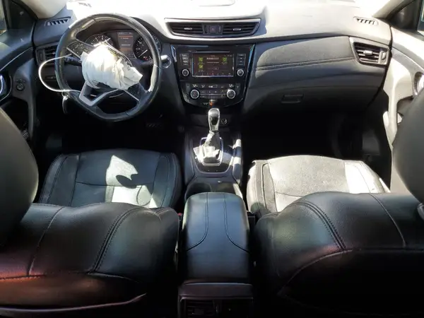 5N1AT2MT0JC739232 2018 NISSAN ROGUE - Image 8