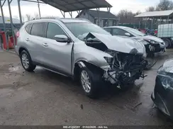 5N1AT2MT0JC744950 2018 NISSAN ROGUE