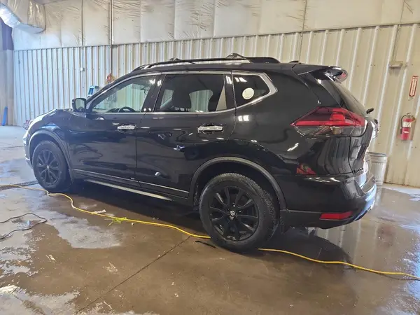 5N1AT2MT0JC747671 2018 NISSAN ROGUE - Image 2