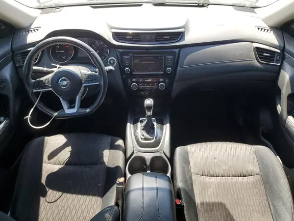 5N1AT2MT0JC756824 2018 NISSAN ROGUE - Image 8
