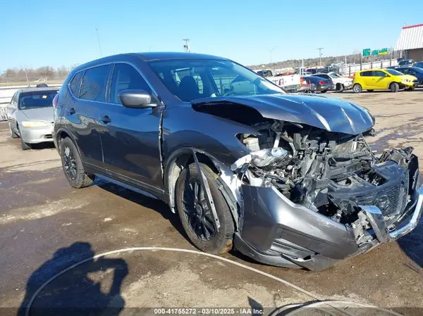 5N1AT2MT0JC769041 2018 NISSAN ROGUE - Image 1