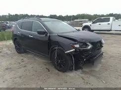 5N1AT2MT0JC769508 2018 NISSAN ROGUE