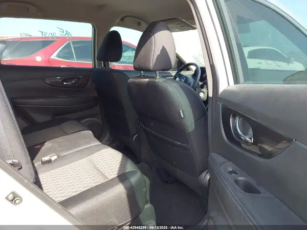 5N1AT2MT0JC771646 2018 NISSAN ROGUE - Image 8