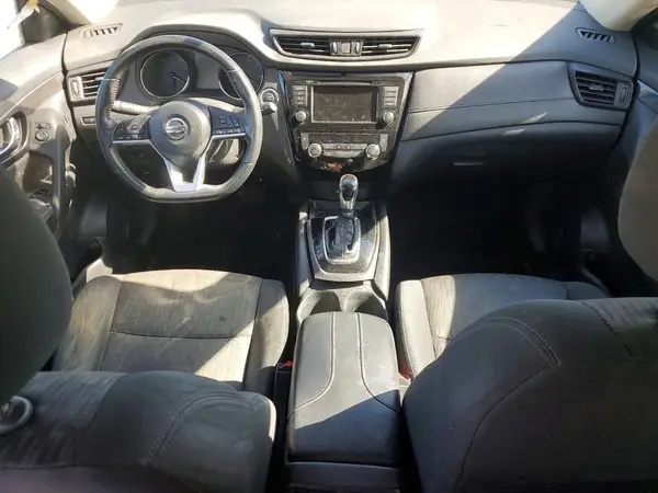 5N1AT2MT0JC774241 2018 NISSAN ROGUE - Image 8