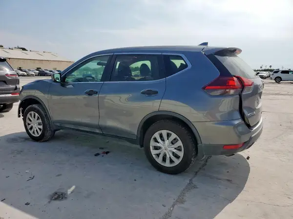 5N1AT2MT0JC775843 2018 NISSAN ROGUE - Image 2