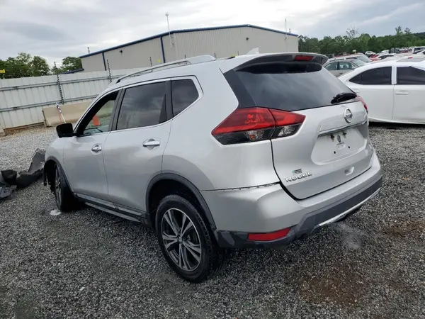 5N1AT2MT0JC782257 2018 NISSAN ROGUE - Image 2