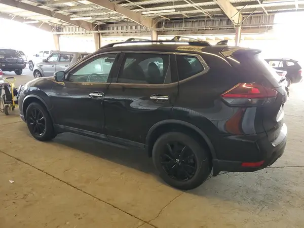 5N1AT2MT0JC784672 2018 NISSAN ROGUE - Image 2
