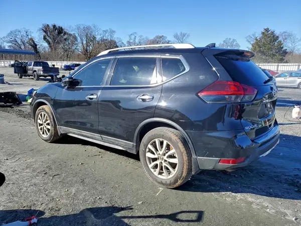 5N1AT2MT0JC800854 2018 NISSAN ROGUE - Image 2