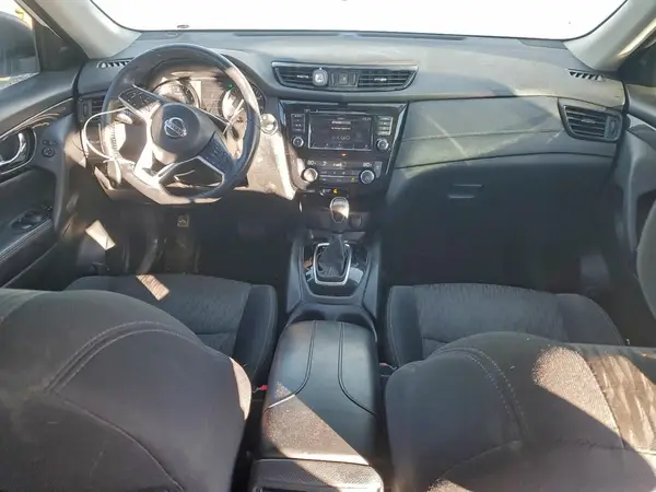 5N1AT2MT0JC802362 2018 NISSAN ROGUE - Image 8